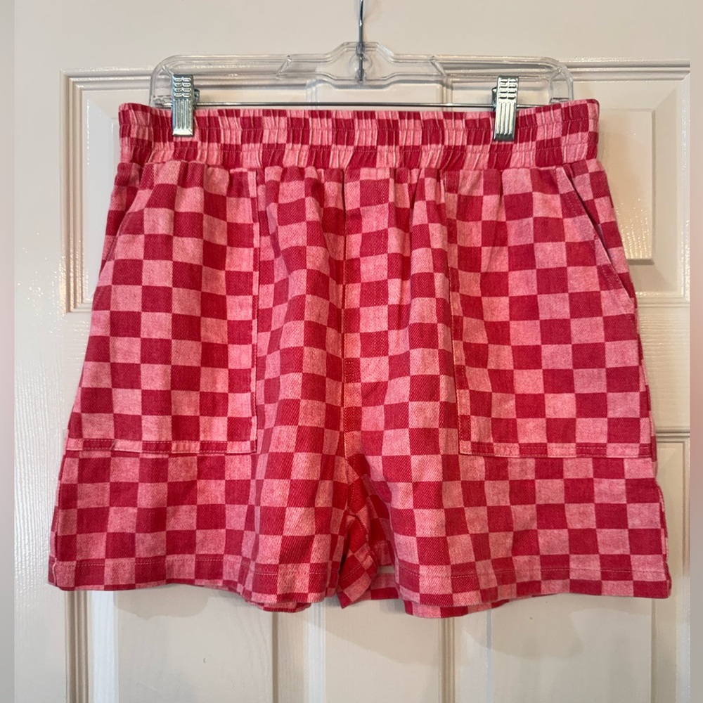 Entro Pink Checkerboard Women's Lightweight Denim Shorts